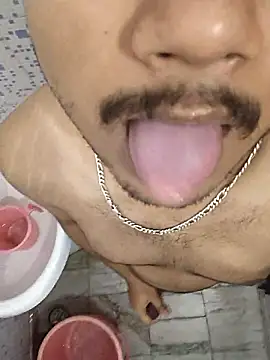 thebrownboi01 在線直播表演