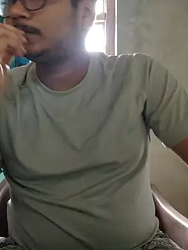 Webkamerová show thebrownboi01
