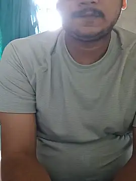 Webkamerová show thebrownboi01