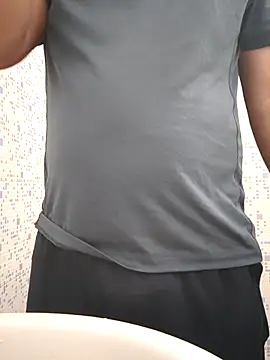 thebrownboi01のウェブカメラショー