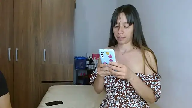 Isaandysex2428 Show in webcam