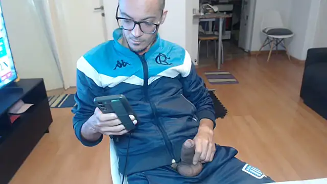 guachin_hunk Adlı Modelin Web Kamerası Şovu