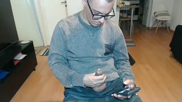 guachin_hunk 在線直播表演