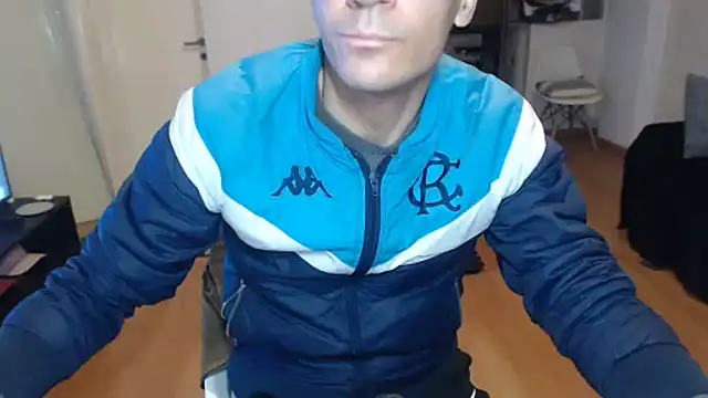 הופעת וובקאם של guachin_hunk