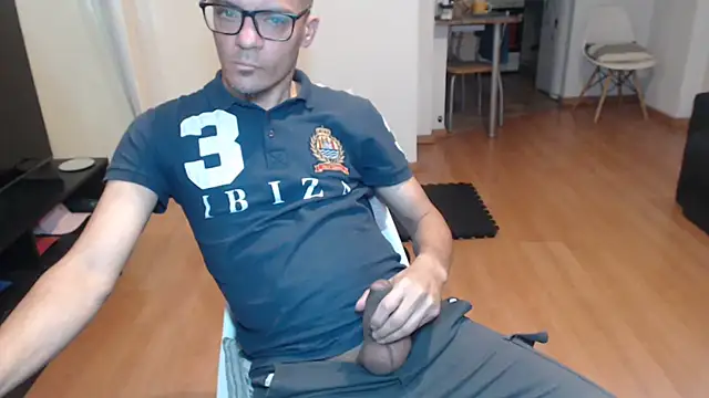 Вебкам-шоу guachin_hunk