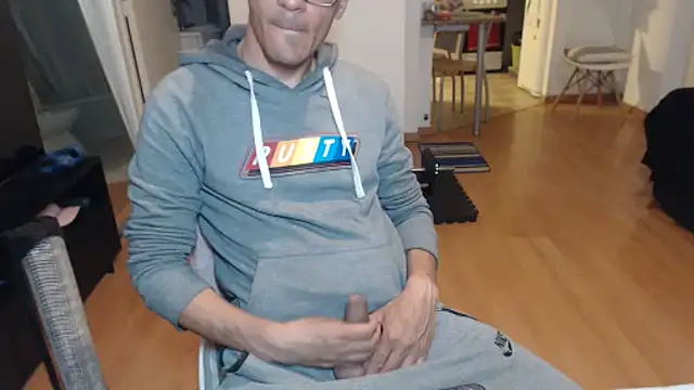 הופעת וובקאם של guachin_hunk