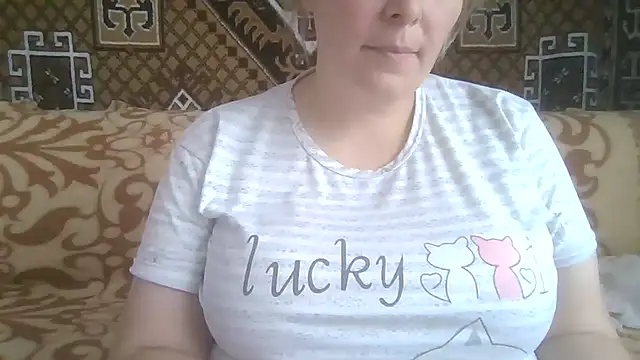 Diana_Brittn Webbikameraesitys