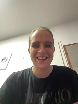 Chantalee 실시간 채팅방