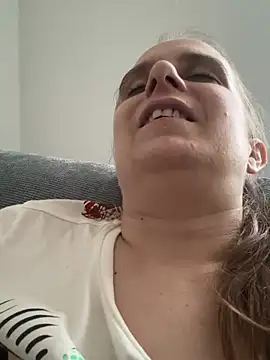 Chantalee's Live XXX Chat