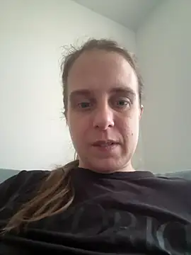 Chat +18 de Chantalee ao vivo