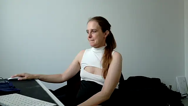 Chantalee Adlı Modelin Web Kamerası Şovu
