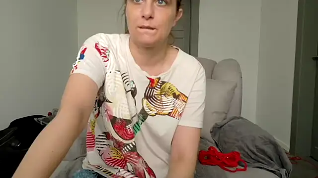 Chantalee Show Webcam