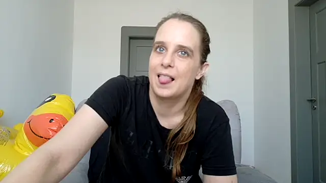 Chantaleeのウェブカメラショー