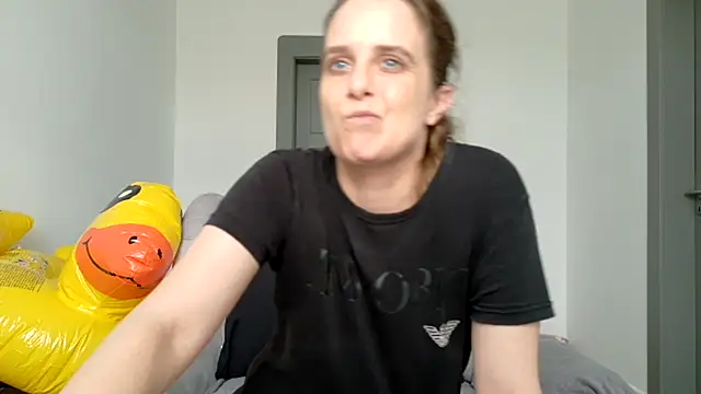 Chantalee's Webcam Show