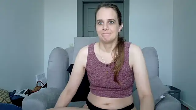 عرض كام Chantalee