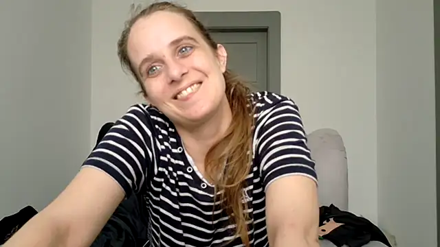 Chantalee Live XXX Chat