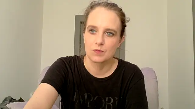 Chantalee 라이브 XXX 채팅