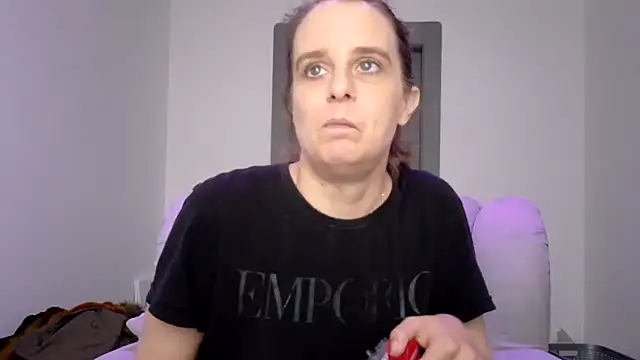 Chantalee Show in webcam