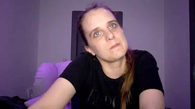 عرض كام Chantalee
