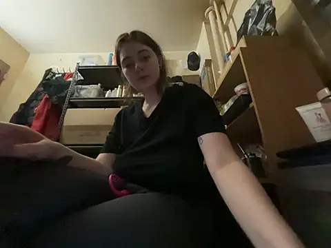 Snowbunnycake_131 Pertunjukan Webcam