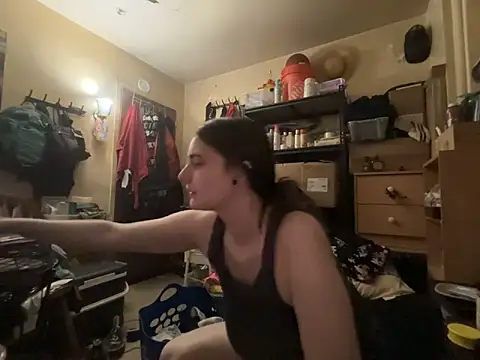 Snowbunnycake_131 Шоу с уебкамера