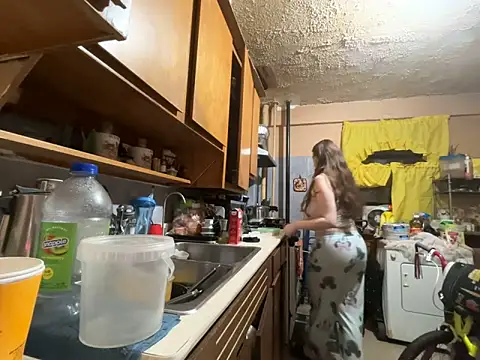 Snowbunnycake_131's Webcam Show