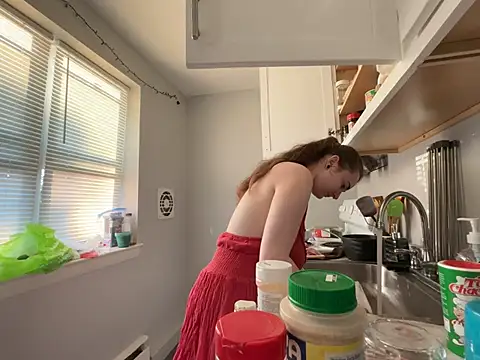 Snowbunnycake_131 Show in webcam