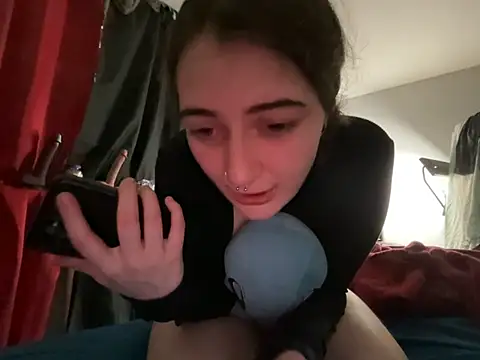 Snowbunnycake_131 Шоу с уебкамера