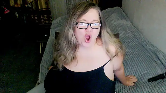 sex2n Live XXX chat