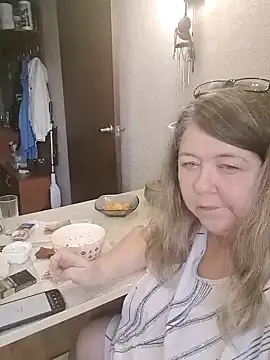 sex2 网络视讯表演