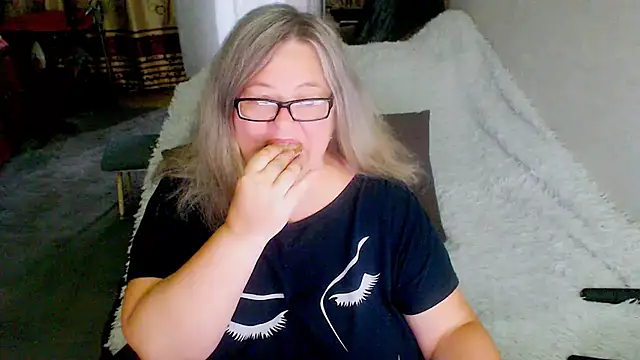 XXX chat uživo modela sex2