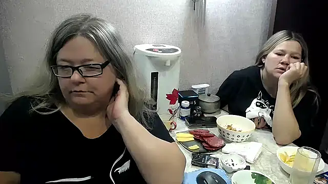sex2's Webcam Show