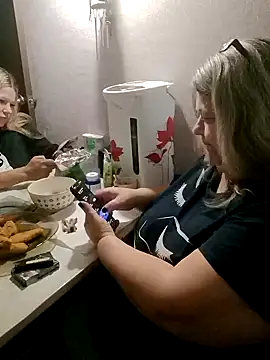 sex2's Webcam Show