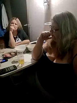 sex2's Webcam Show