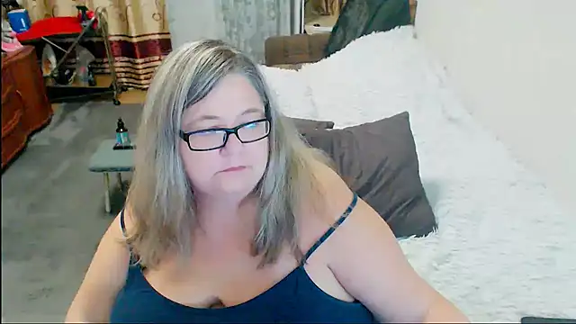 XXX chat uživo modela sex2