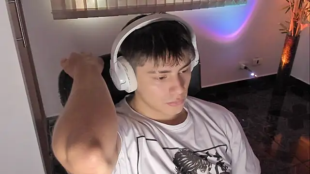 Giordano_Russoのウェブカメラショー