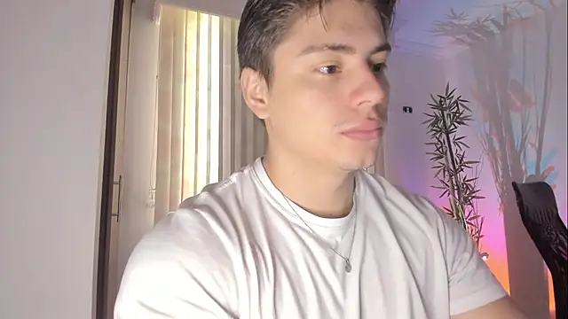 Giordano_Russoのウェブカメラショー