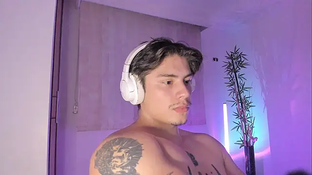 Giordano_Russo Pertunjukan Webcam