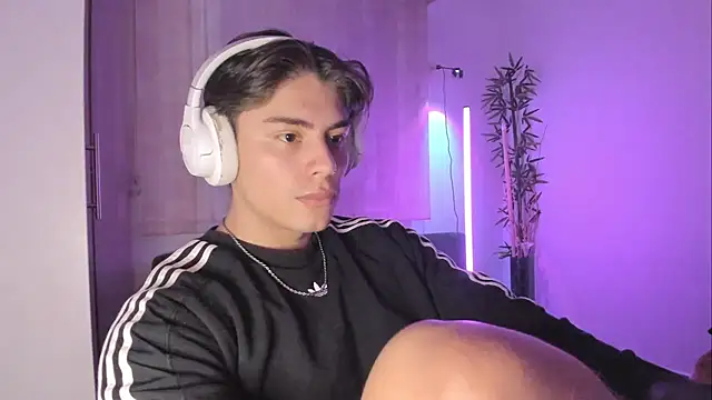 Giordano_Russoのウェブカメラショー