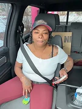 HaloRodeoLover2 Adlı Modelin Web Kamerası Şovu