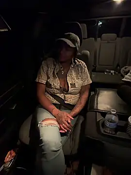 Вебкам-шо у HaloRodeoLover2