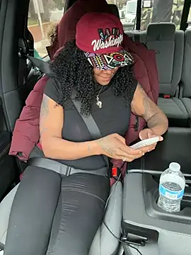 HaloRodeoLover2: διαδικτυακό σόου στην κάμερα