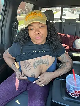 HaloRodeoLover2 在線直播表演