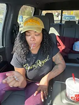 HaloRodeoLover2: διαδικτυακό σόου στην κάμερα