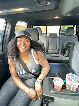 HaloRodeoLover2 Adlı Modelin Web Kamerası Şovu