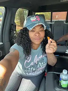 HaloRodeoLover2 Adlı Modelin Web Kamerası Şovu