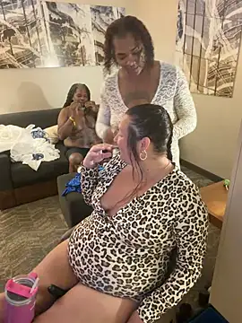 HaloRodeoLover2's Webcam Show