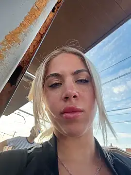 MariaMeir's Live XXX Chat