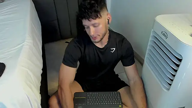 alejandro__2's Webcam Show