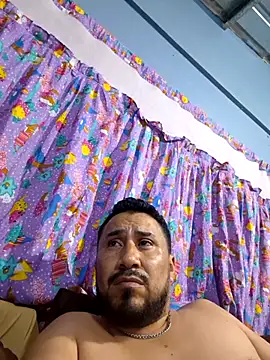 eumanzor43 网络视讯表演